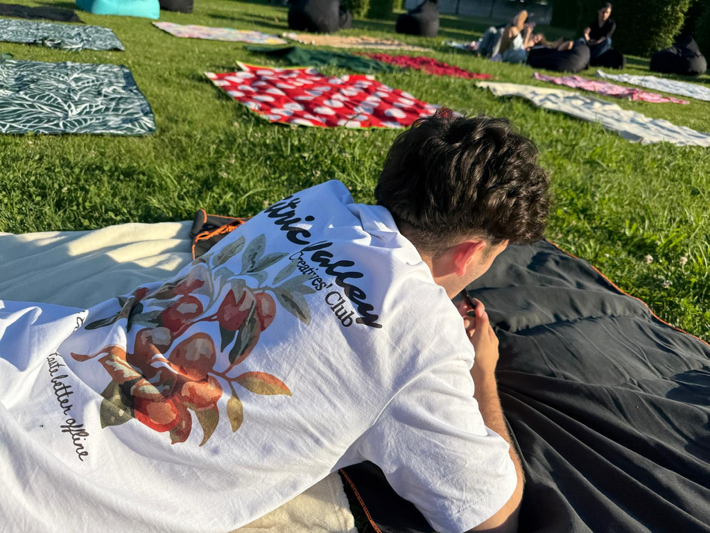 "Tastes better offline" Tee White